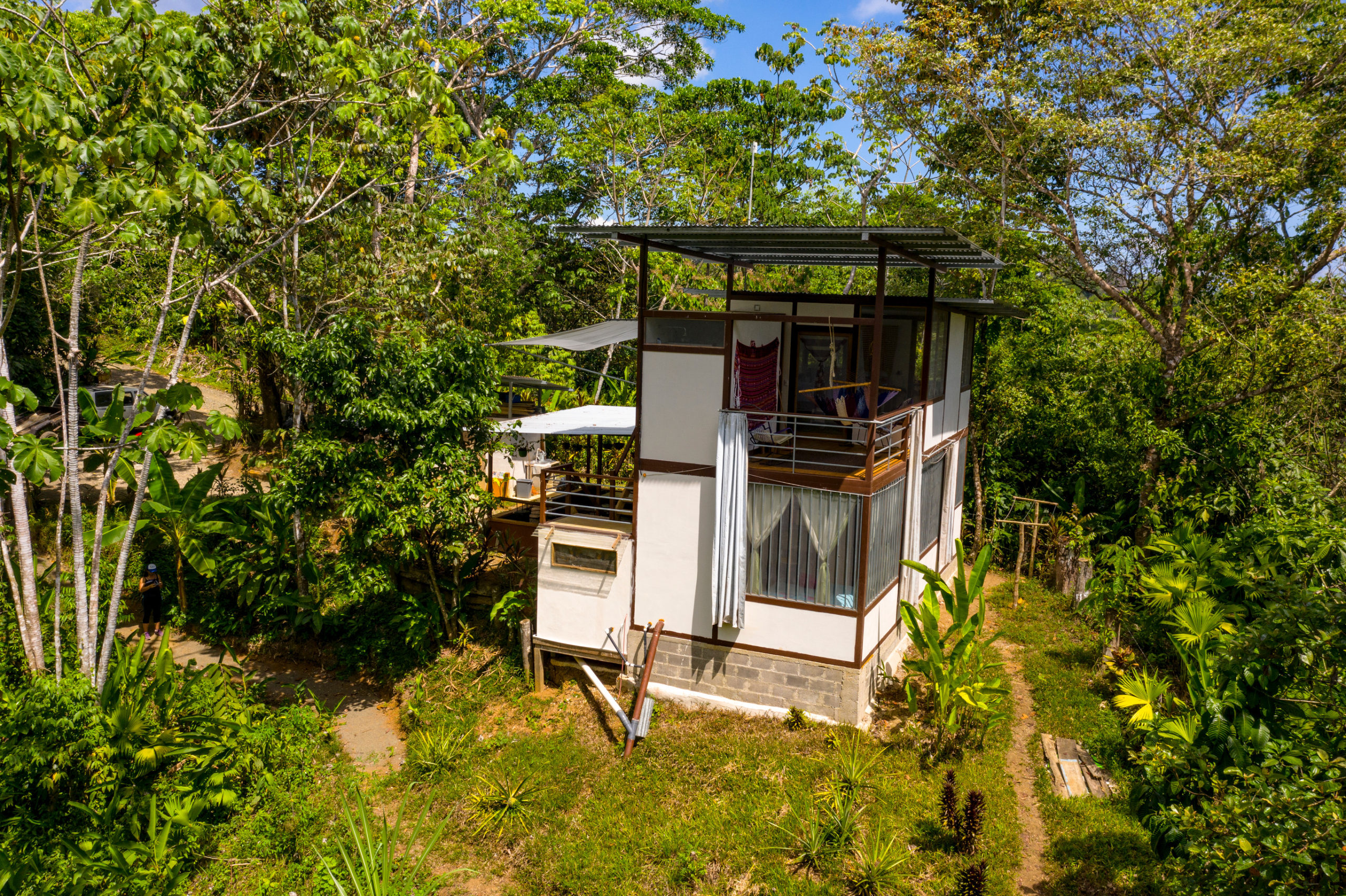 A House in a hillside Forest Property in the Osa Peninsula, at few minutes from Puerto Jimenez